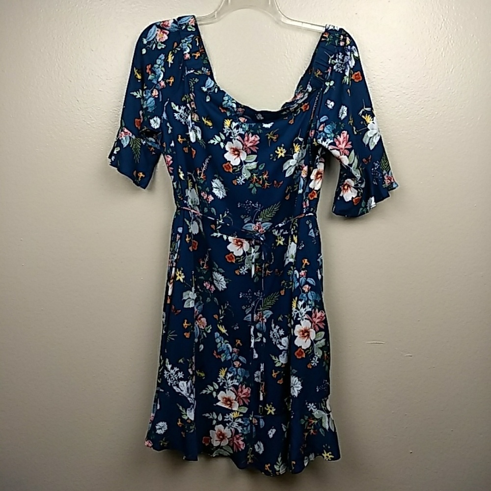Oasis Fitzwilliam Dupont Off-the-Shoulder Dress - Picture 2 of 8